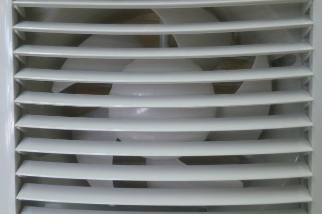 台所の換気扇交換をDIYで！サイズの測り方・交換手順を解説