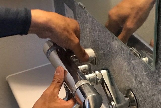 シャワーやカランの水が止まらない│切替弁の交換修理で水漏れ解消！