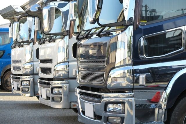 トラックのバッテリー上がり時の充電方法・寿命のときの交換方法
