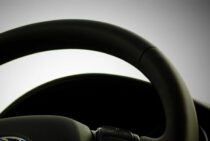 ウィッシュバッテリー上がり対処法｜ケーブルでの充電法・原因を解説