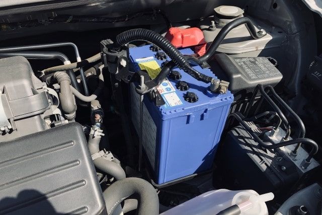 軽自動車のバッテリー選びは慎重に!正しい選び方と交換方法を解説