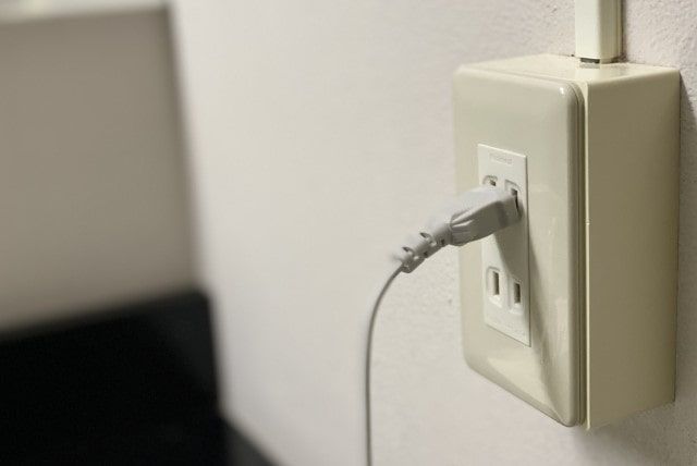 電気が消えた！ブレーカー落ちの原因と復旧方法・分電盤交換も解説