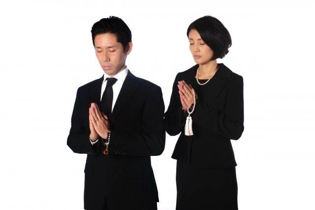 葬儀をおこないきちんとお別れする