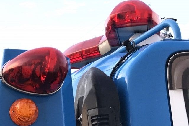 車やバイクの12Vバッテリー充電方法！容量が足りなくなったときは