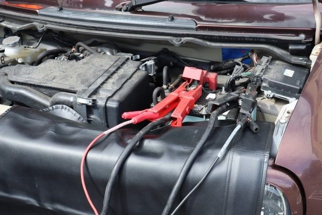 軽自動車のバッテリー選びは慎重に!正しい選び方と交換方法を解説