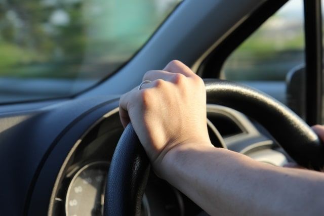 レガシィのバッテリー上がり対処法!5つの方法と交換するタイミング