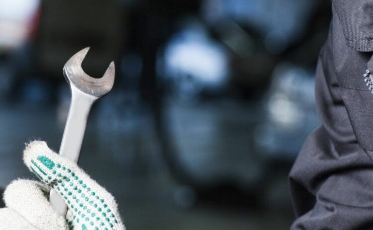 アトレーのバッテリー上がりの原因|復旧方法やバッテリーの交換手順