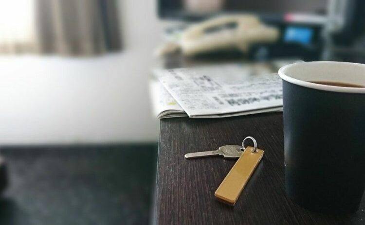 ホテルで鍵を紛失！保険は使える？費用相場はいくら？