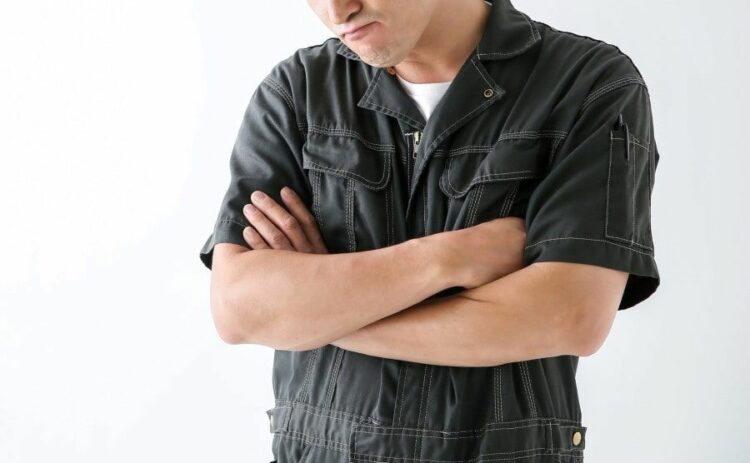 ウェイクのバッテリー上がりの原因とは？対策と復旧方法を詳しく解説