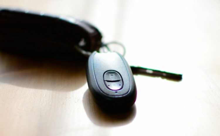 フィット（ホンダ）の鍵を紛失した場合の対処法【ケース別】