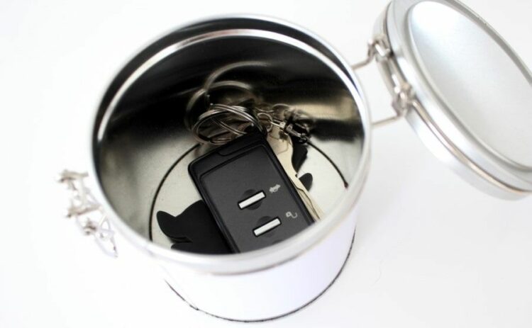 車のスマートキーを紛失した際は一体どうすれば良いの？鍵の管理について解説