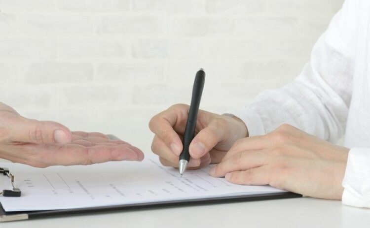 シロアリ駆除の詐欺にあわないために！悪徳業者の手口や優良業者を選ぶポイントは？