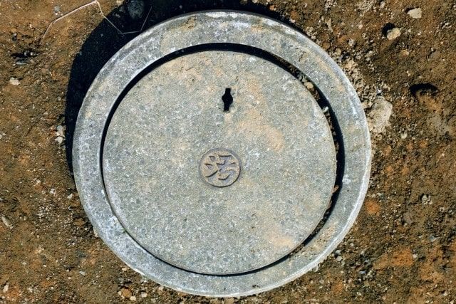 排水桝について｜排水管の詰まりを解決するコンクリート製の点検窓