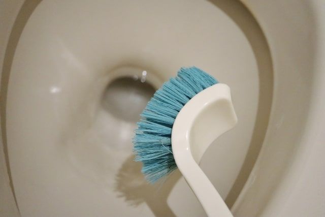 バリウムが流れない!バリウムによるトイレ詰まりの対処法を解説