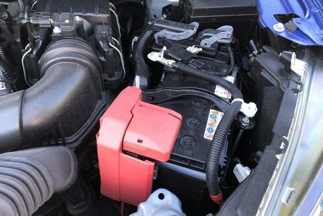 自分でシャトルのバッテリー上がりを解消する方法！JAFについても