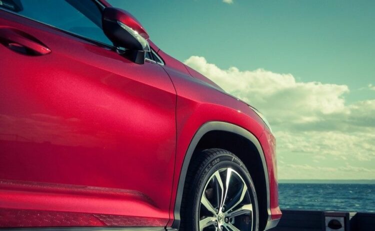 LEXUS|NX300Hのバッテリー上がりを回復する方法をご紹介