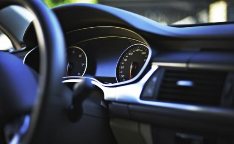 UX250H |バッテリー上がりの解決方法と交換方法まとめ！