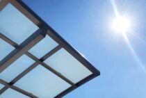 【カーポート】屋根の修理費用相場｜パネル交換はDIYできる？