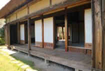 木造住宅の雨漏り｜発生しやすい場所や雨漏りの兆候について解説！